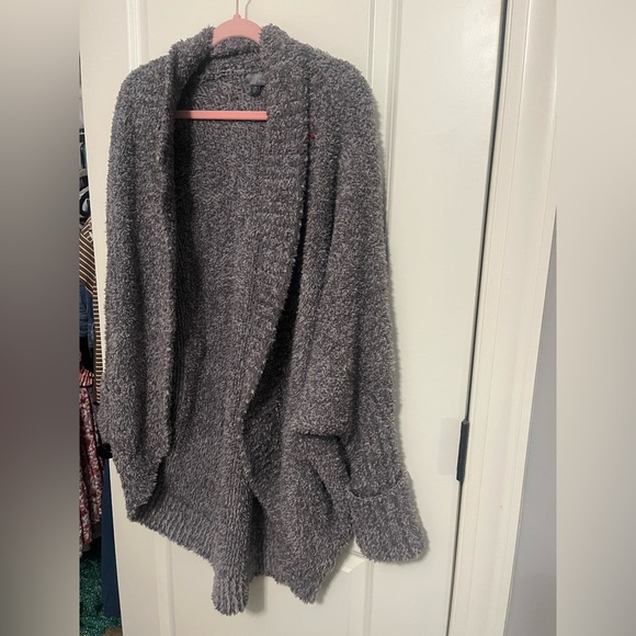 Barefoot Dreams CozyChic Gray Ultra Soft Cardigan Size L/XL - Picture 4 of 9